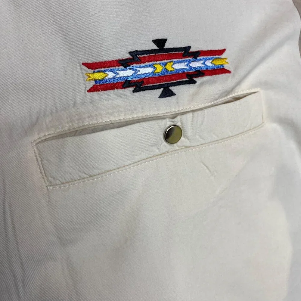 VTG Wrangler Beige/Blue Color block Embroidered southwestern Snap shirt XL - Picture 5 of 9